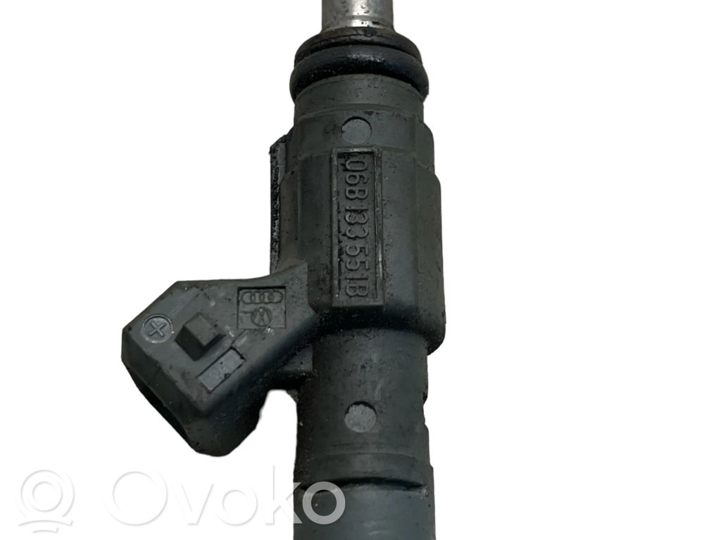 Inyector de combustible   06B133551B