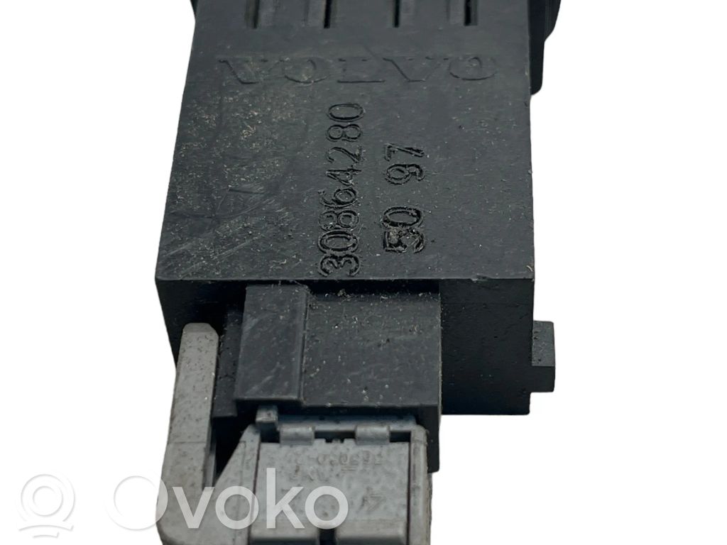 Volvo S40, V40 Electric window control switch 