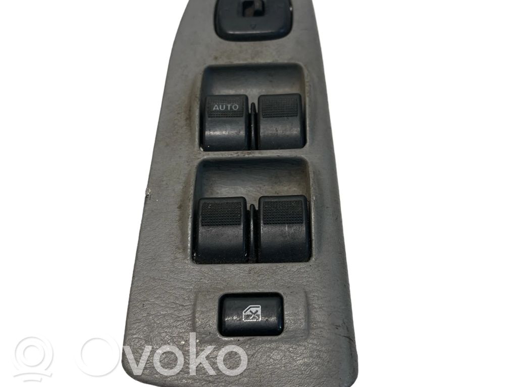 Skoda Fabia Mk1 (6Y) Electric window control switch 