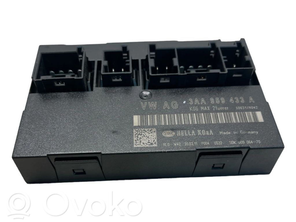 Volkswagen PASSAT CC Comfort/convenience module 