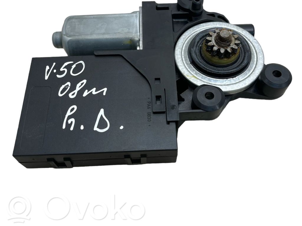 Volvo V50 Macara ușă față cu motor 