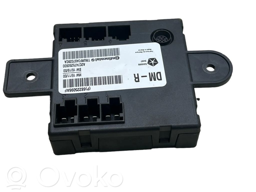 Unidad de control/módulo de la puerta corredera   68225096AF,TRFRF3497728CA,A2C7475250600