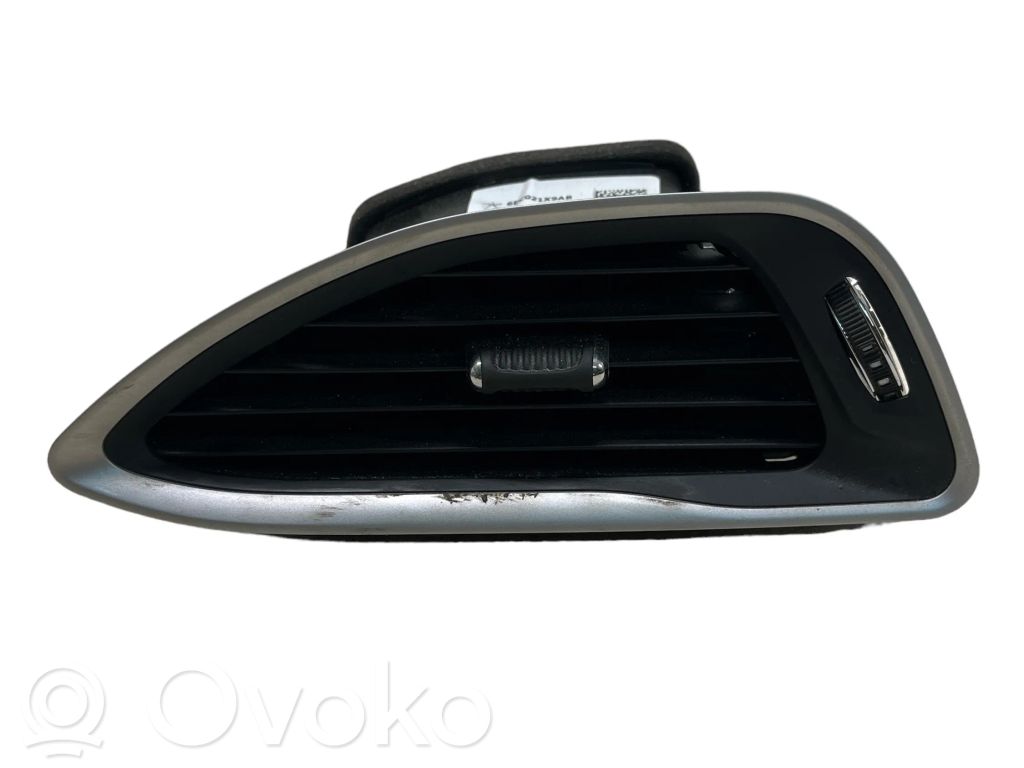 Boczna kratka nawiewu deski rozdzielczej   6EC021X9AB,S000000387,072617,3354260