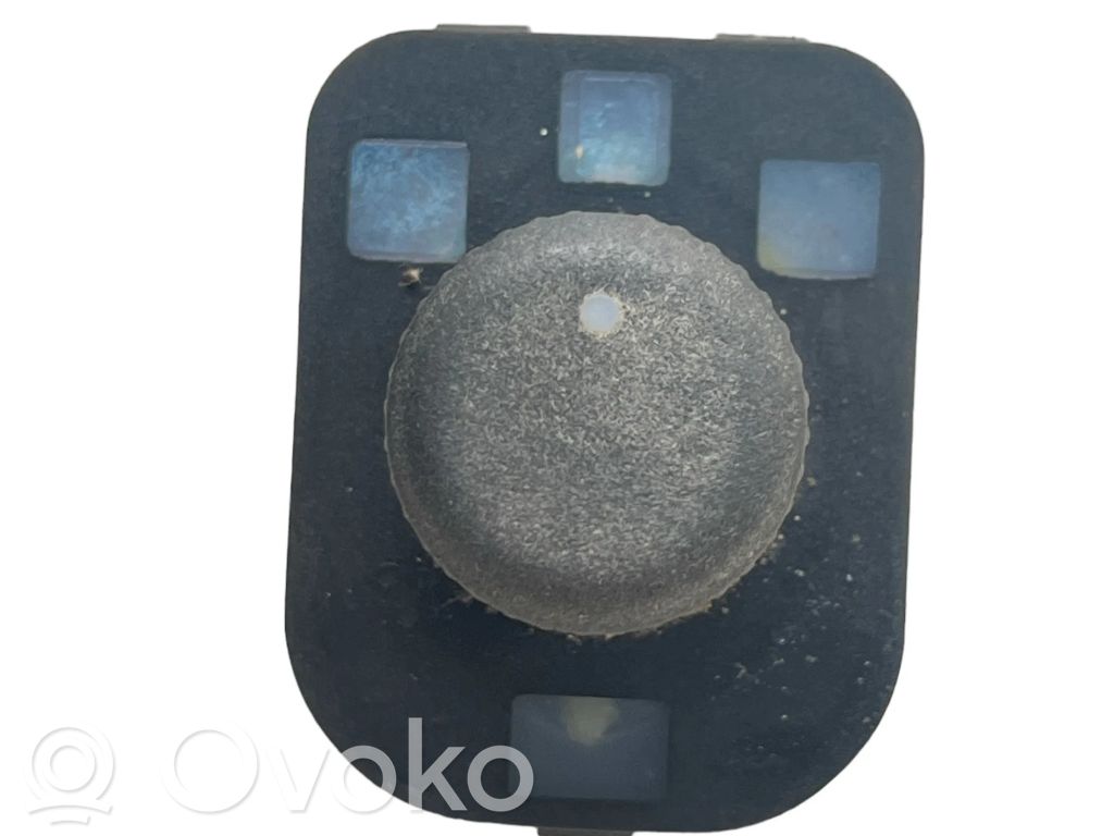 Seat Leon (1P) Wing mirror switch 