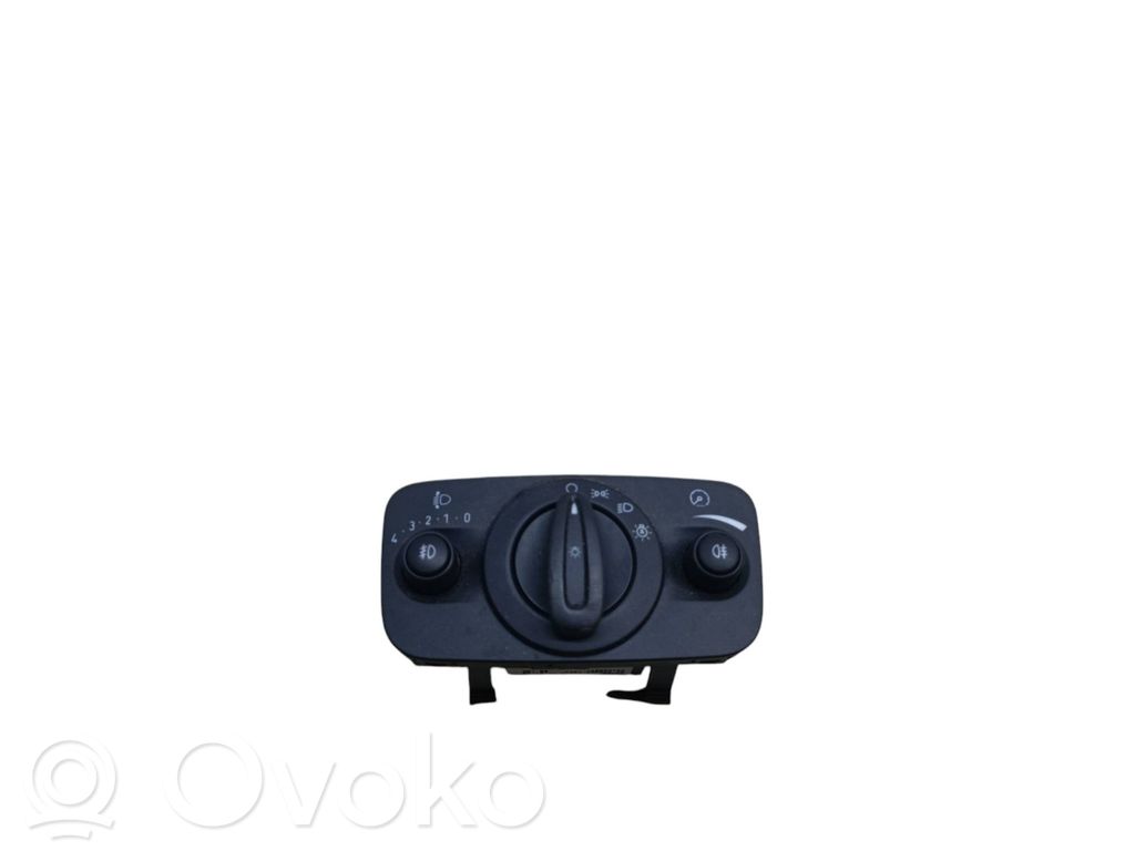 Ford Grand C-MAX Light switch 
