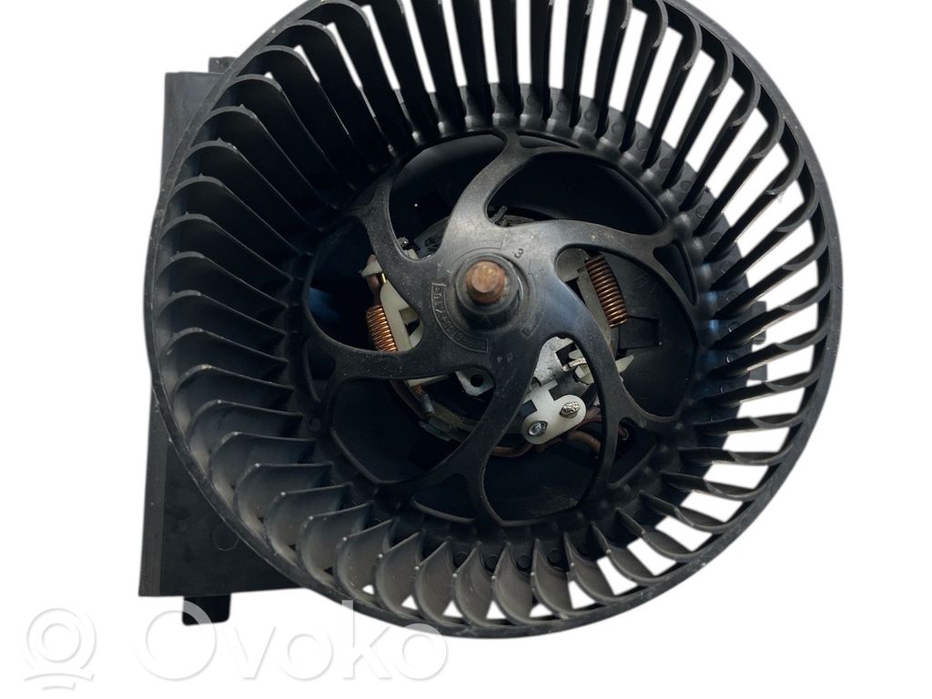 Volkswagen Bora Mazā radiatora ventilators 