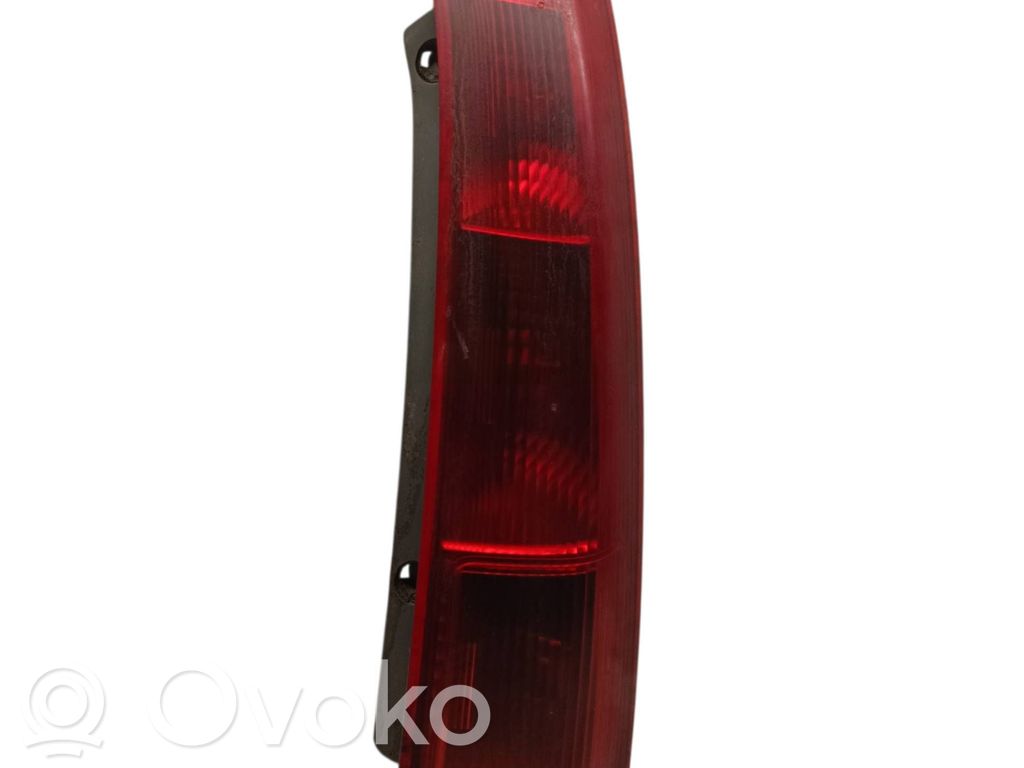 Rear/tail lights