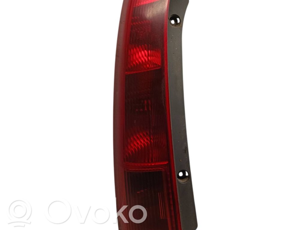 Rear/tail lights