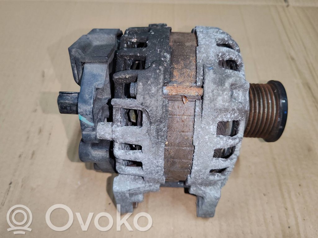 Alternador   231008593R,F000BL0410