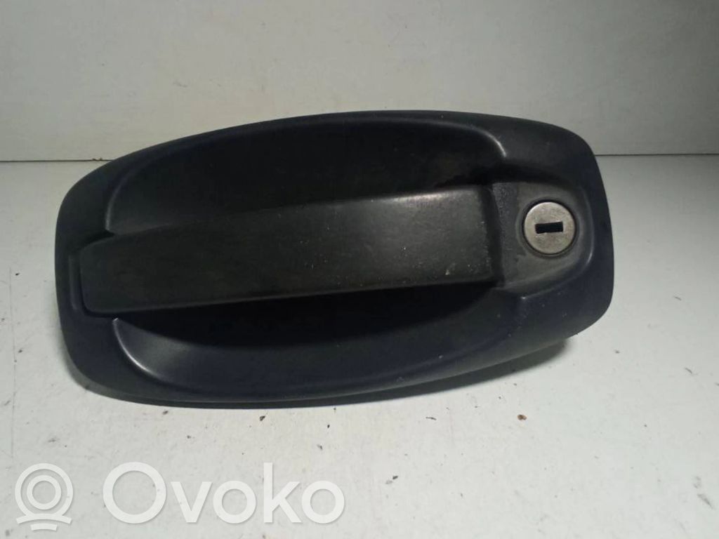 Manecilla externa puerta delantera   2425590C