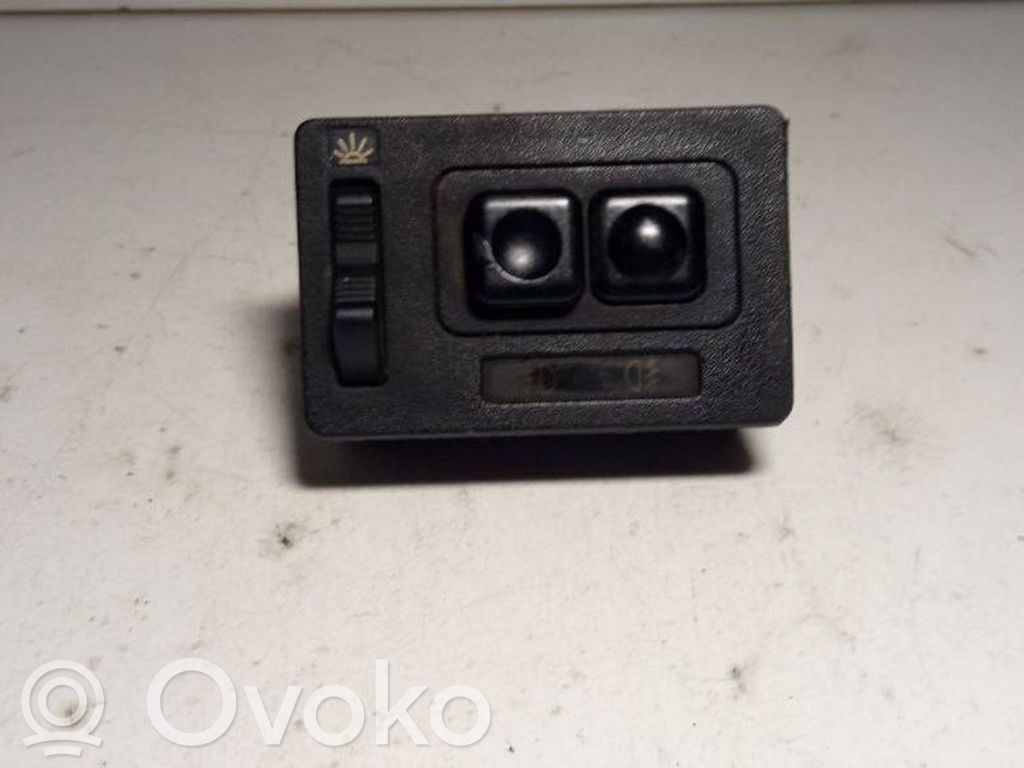 Fog light switch   1375984