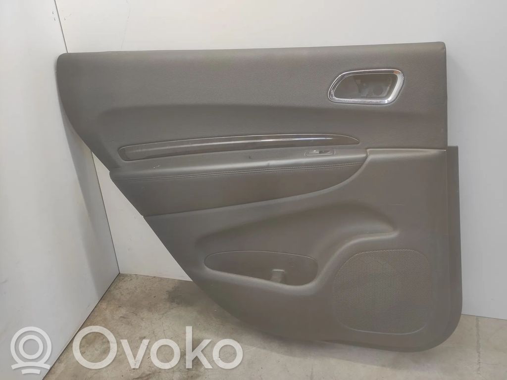 Dodge Durango III Boczki / Poszycie drzwi tylnych 