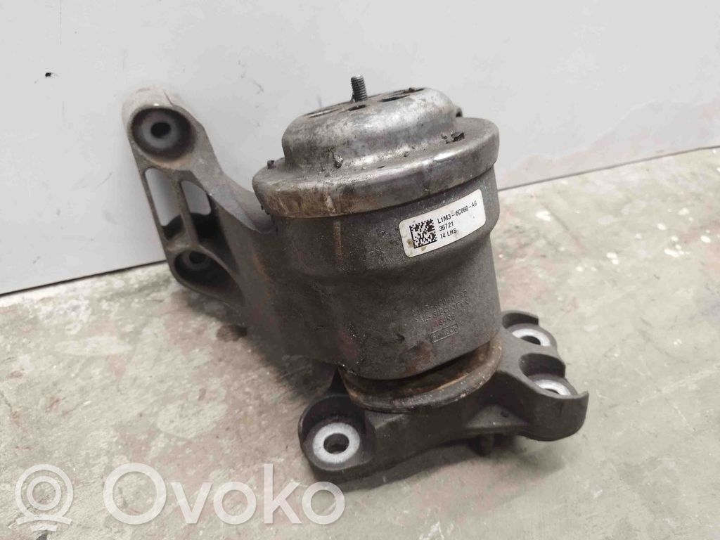 Ford Explorer VI Engine mount bracket 