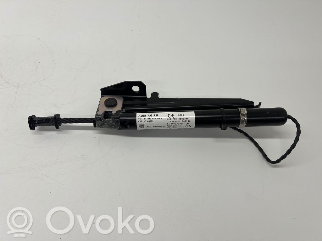 Audi Q8 Cinturón delantero 