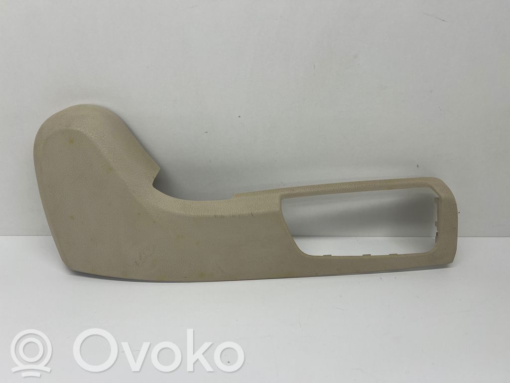 Osłona / Obudowa fotela przedniego pasażera   7228290,60829010,30E00788