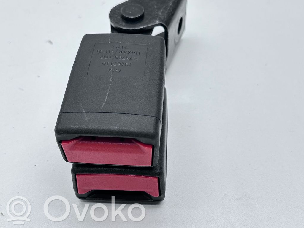 Opel Insignia A Klamra tylnego pasa bezpieczeństwa 
