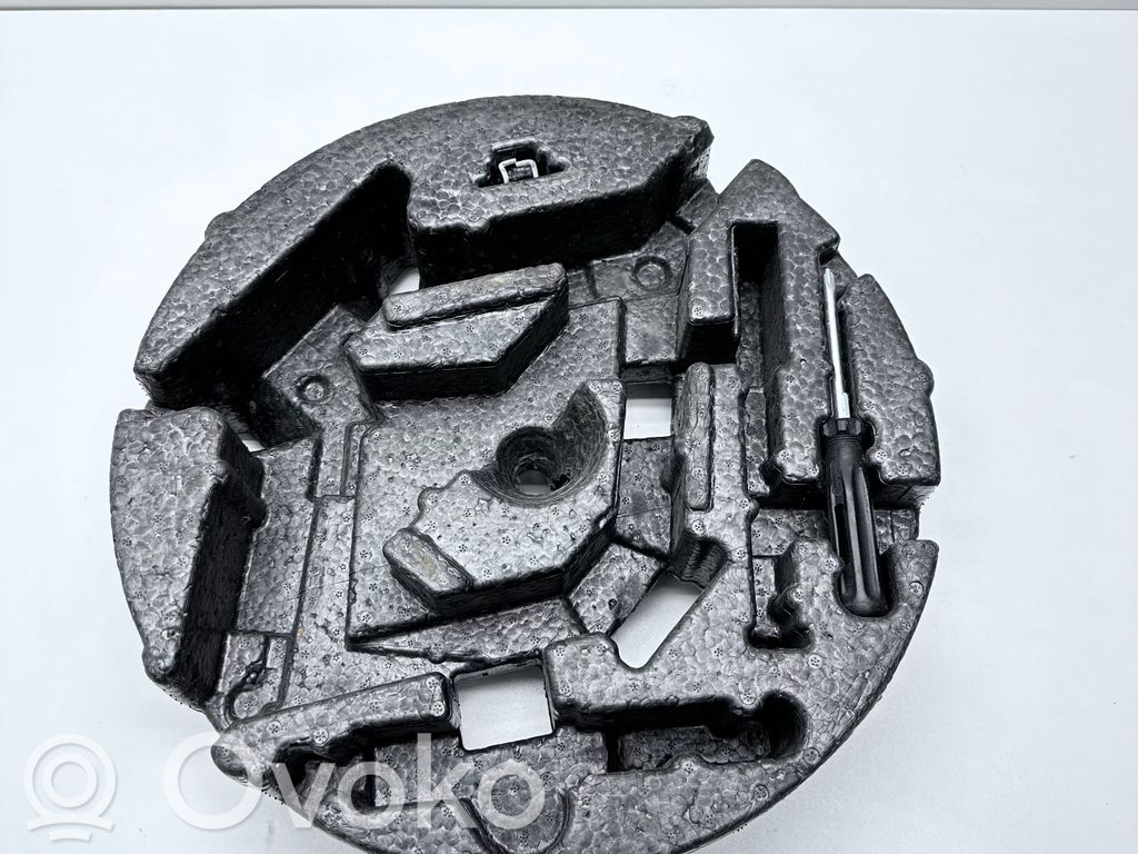 Opel Insignia A Tool set 