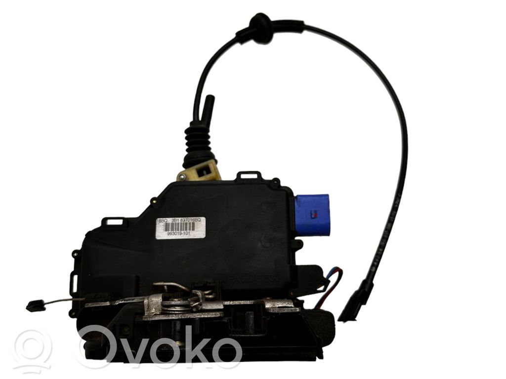 Volkswagen Multivan T5 Zamek drzwi przednich 
