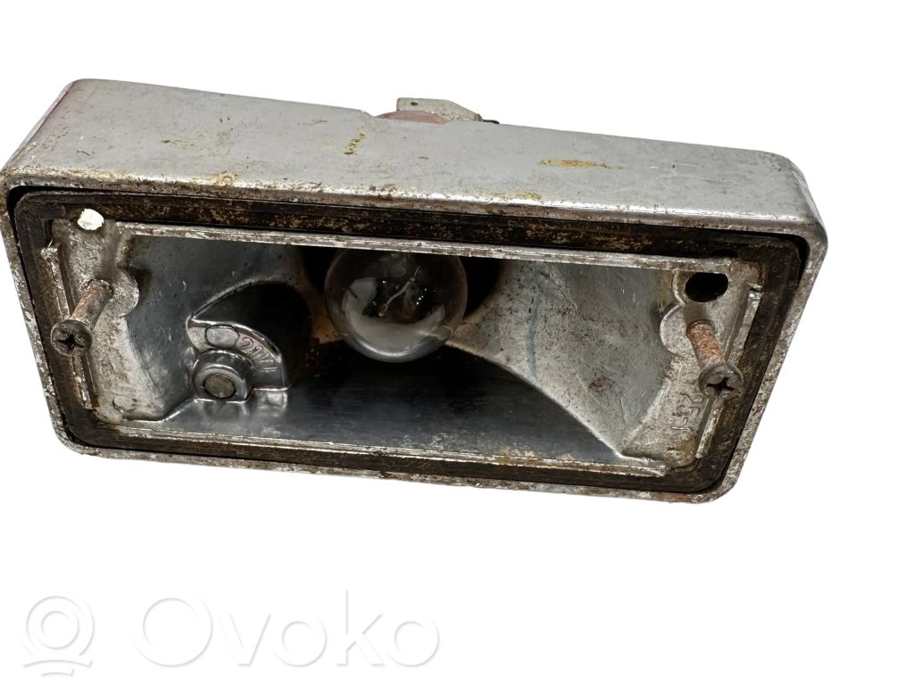 Front indicator light
