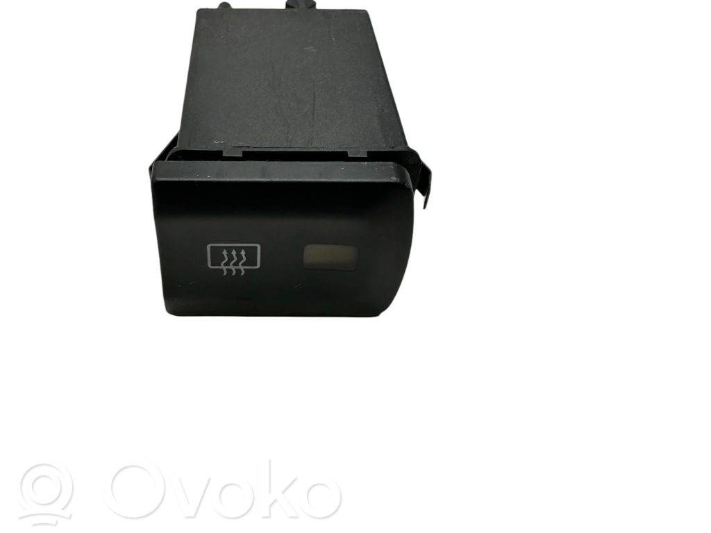 Audi A3 S3 8L Windscreen/window heater switch 