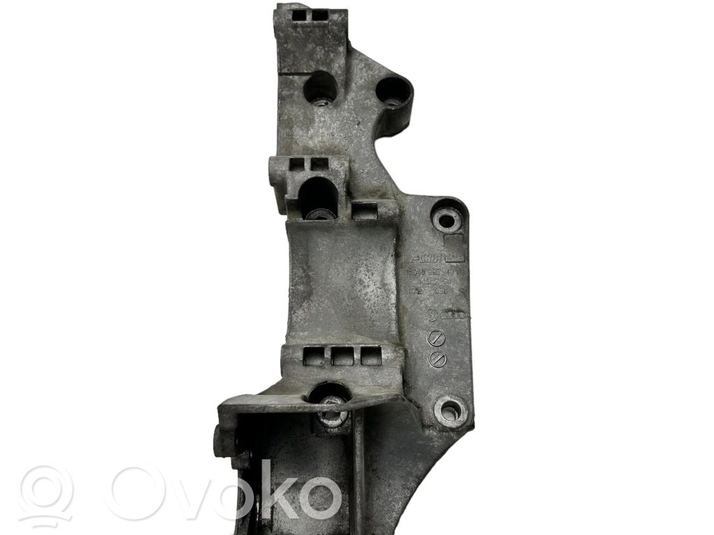 Volkswagen Transporter - Caravelle T5 Generator/alternator bracket 