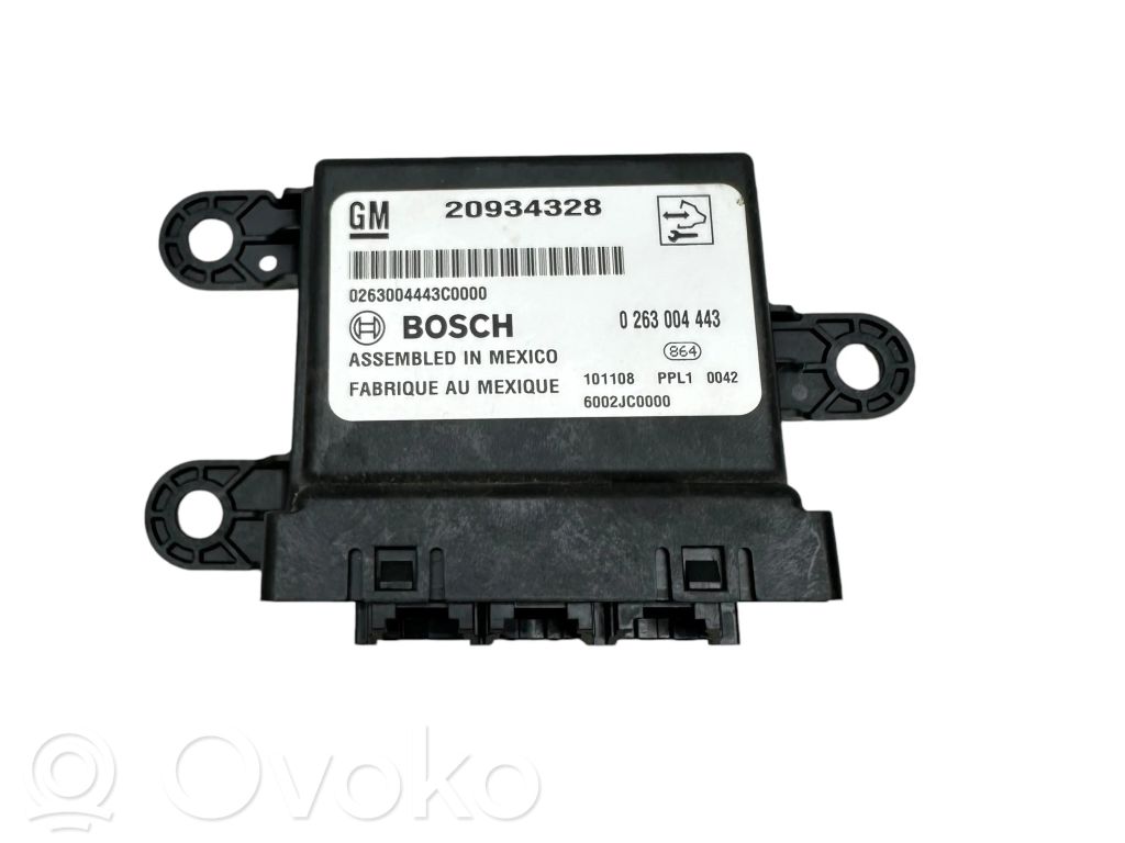 Opel Insignia A Door control unit/module 