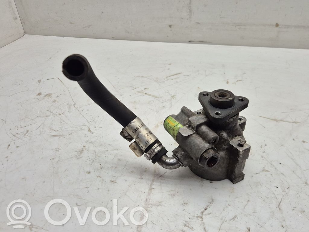 Peugeot Bipper Power steering pump 
