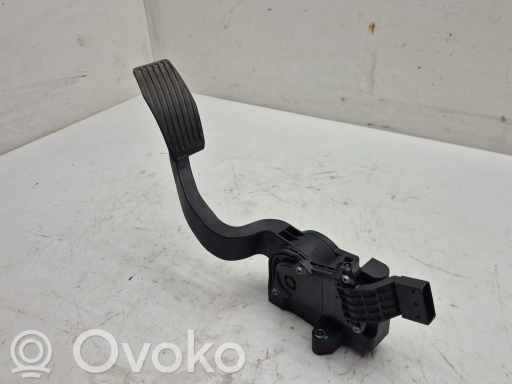 Opel Combo D Accelerator throttle pedal 