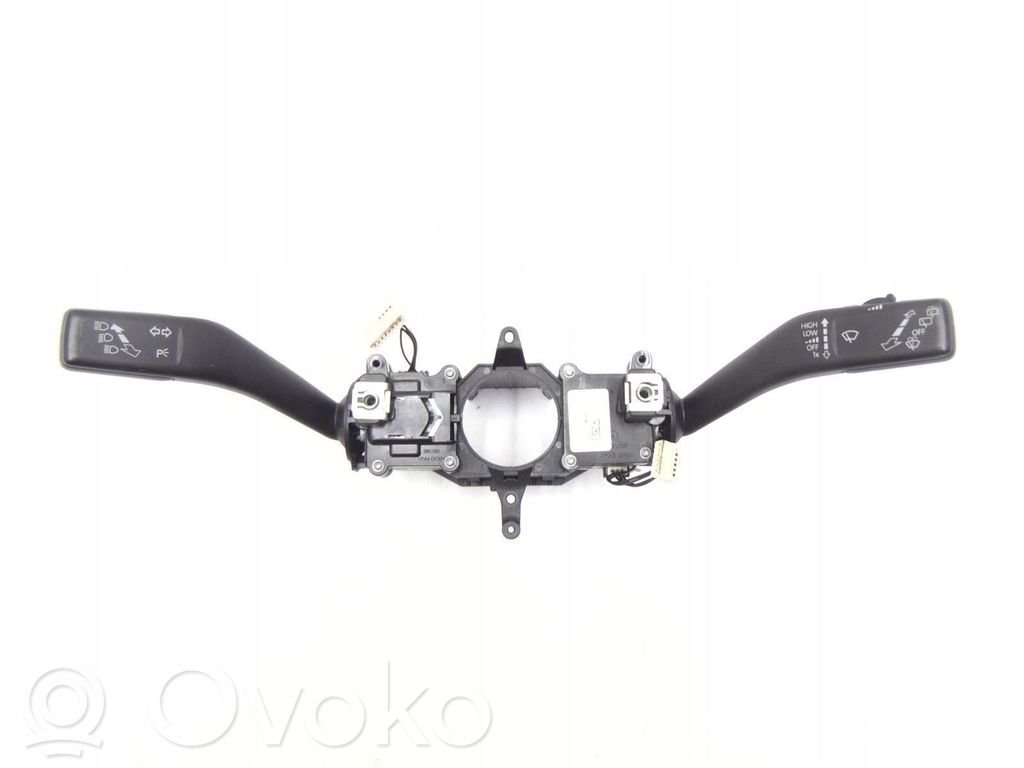 Volkswagen Golf VI Interruptor de luz antiniebla 