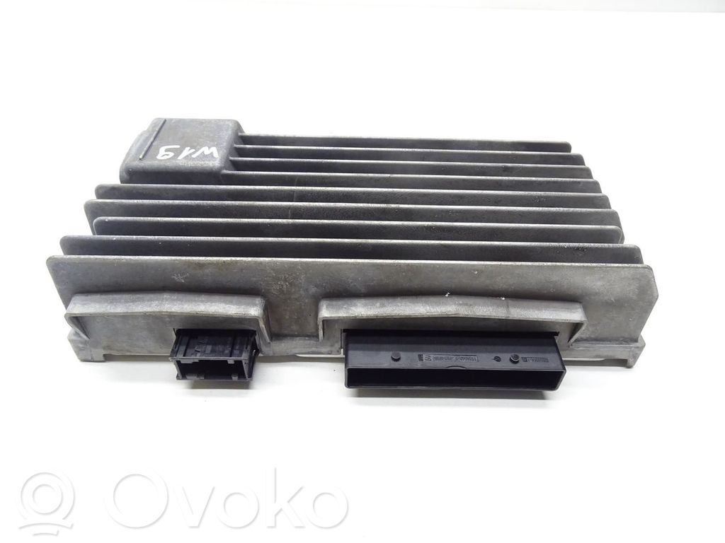 Audi A5 8T 8F Amplificateur de son 