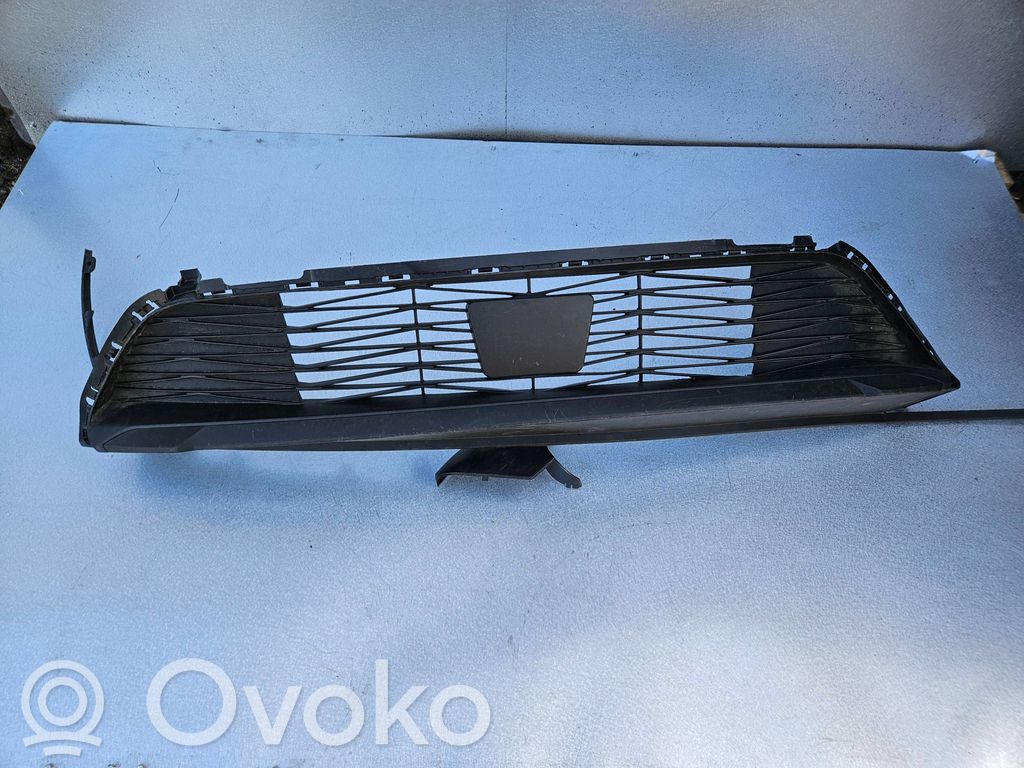 Hyundai i30 Front grill 