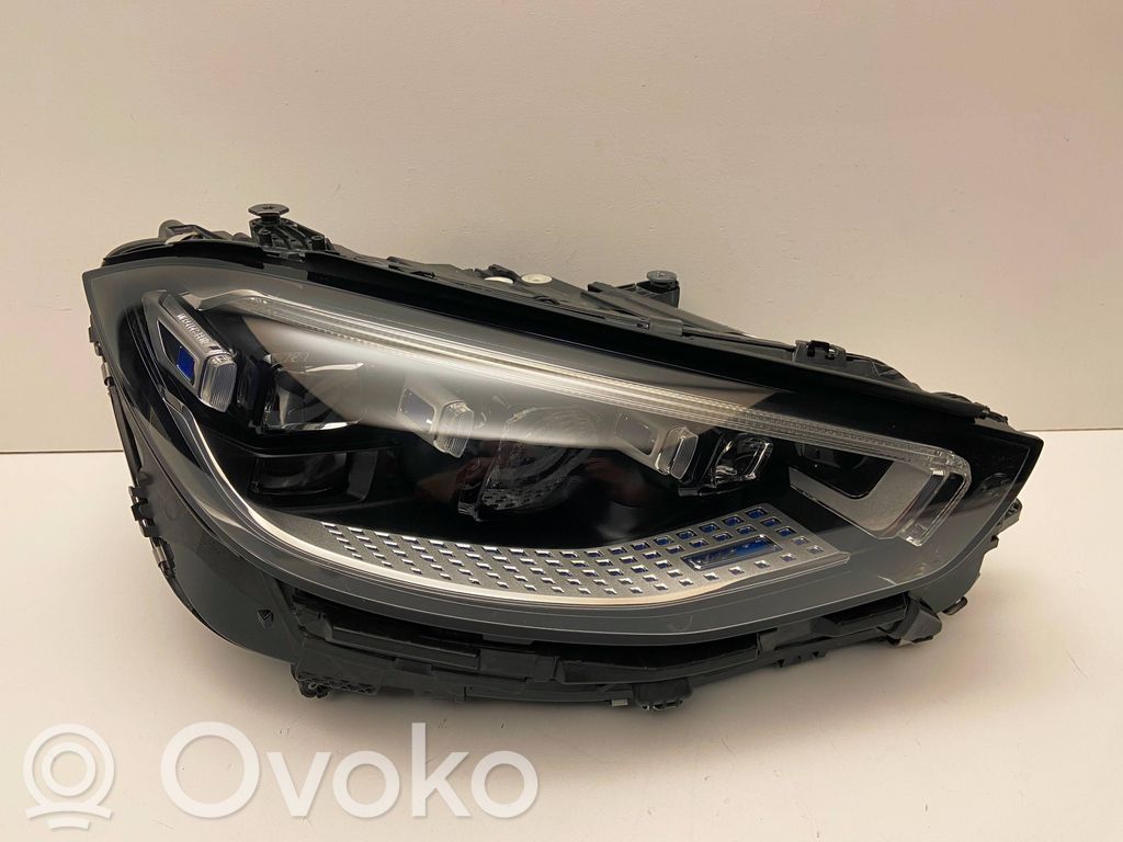 Mercedes-Benz S W223 Lampa przednia 
