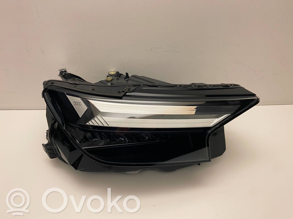 Audi Q4 e-tron Headlight/headlamp 