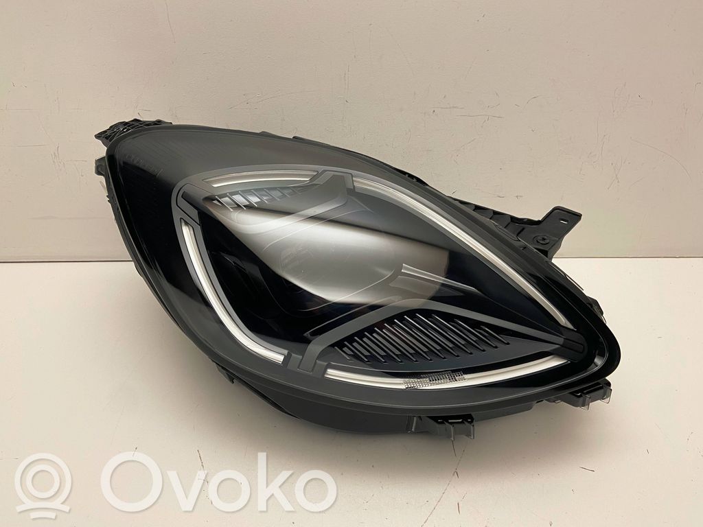 Ford Kuga III Lampa przednia 