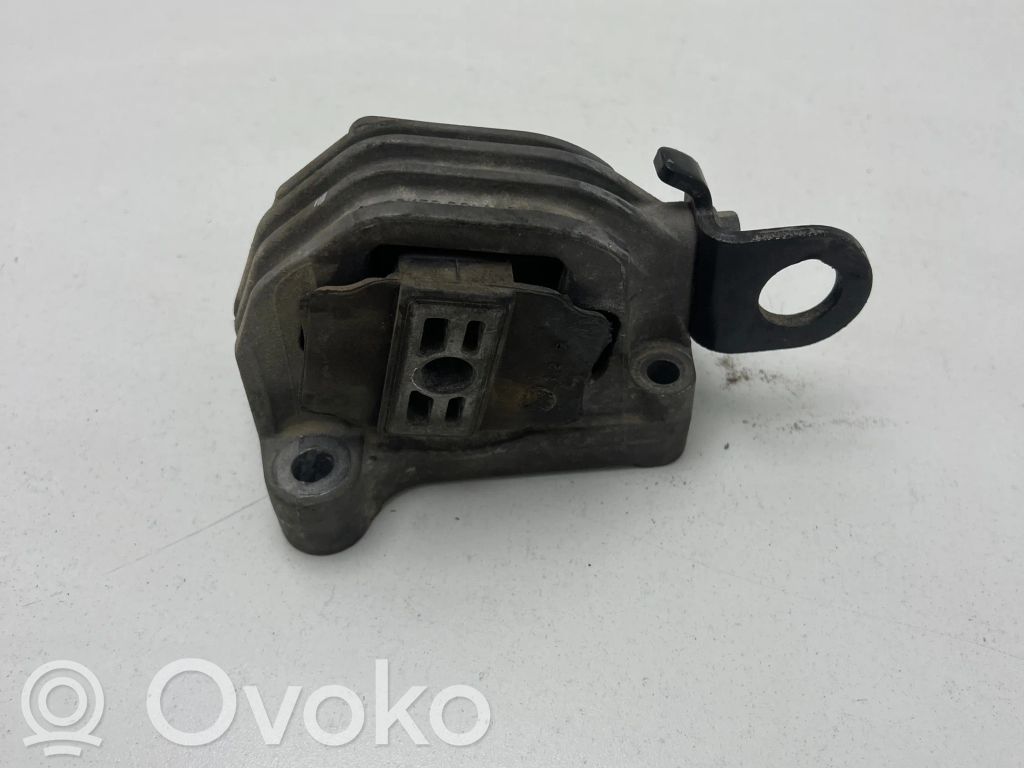 Engine mount bracket   30776354,326D20E,30645447