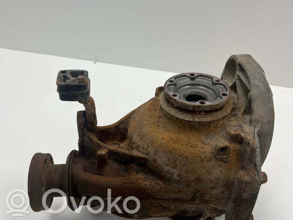 BMW 5 E60 E61 Galinis reduktorius 