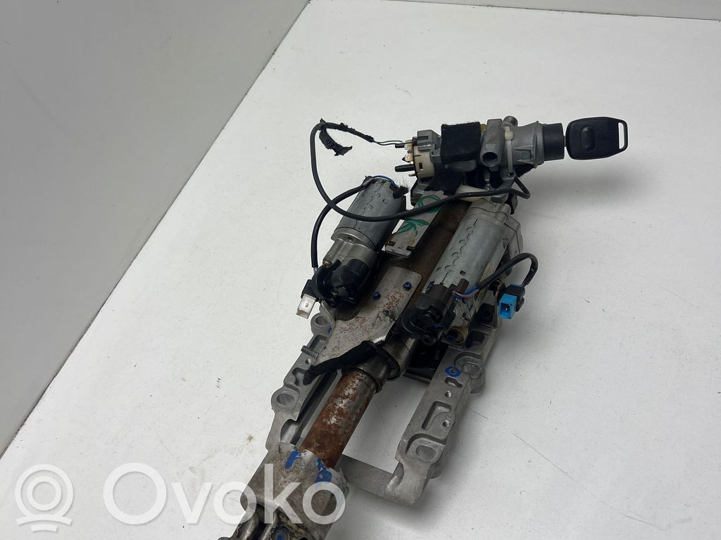 Audi A8 S8 D2 4D Vairo rato ašis 