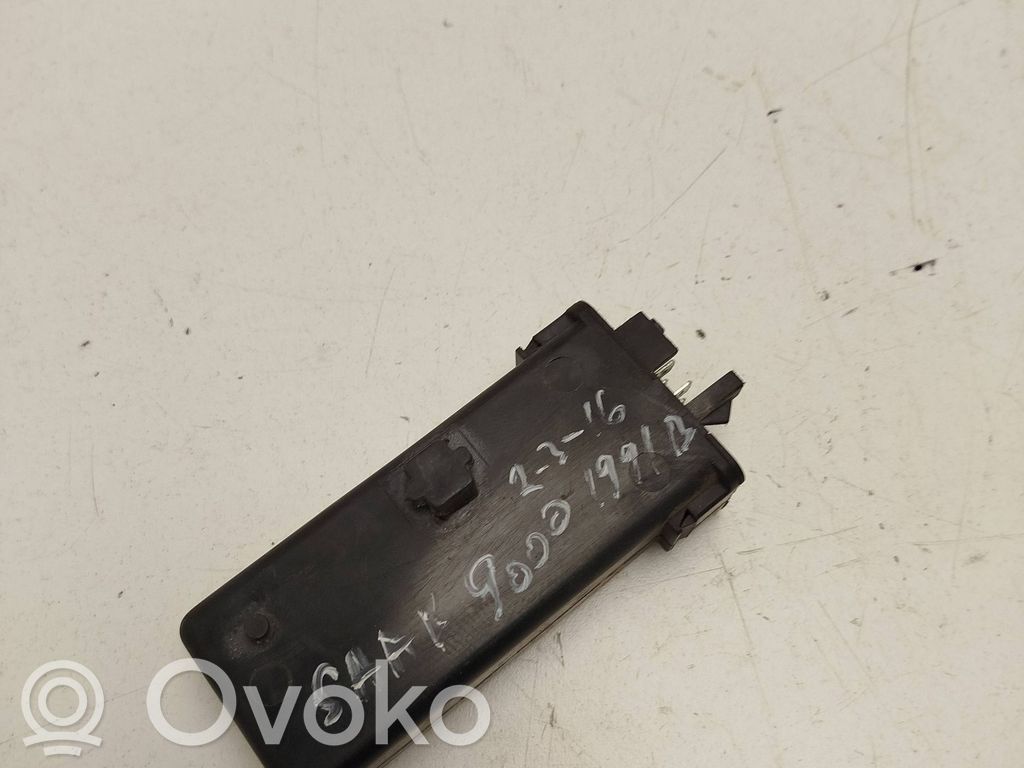 Saab 9000 CD Central locking relay 