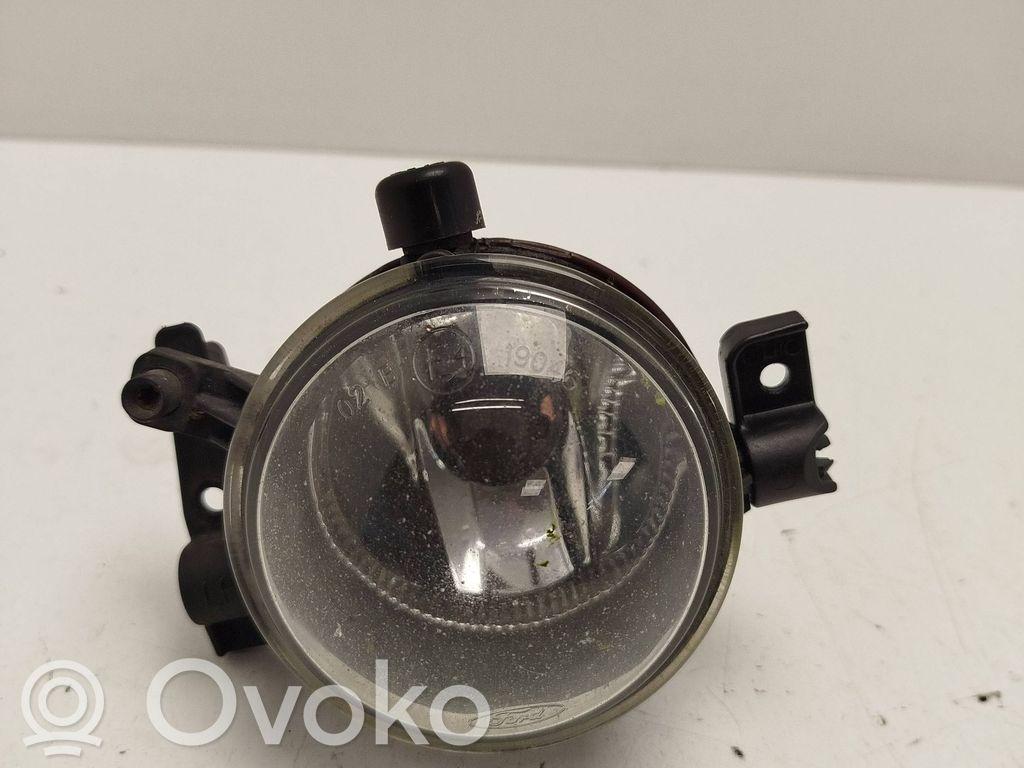 Etusumuvalo   3M5115K202AB,VP3M5X15K202AD