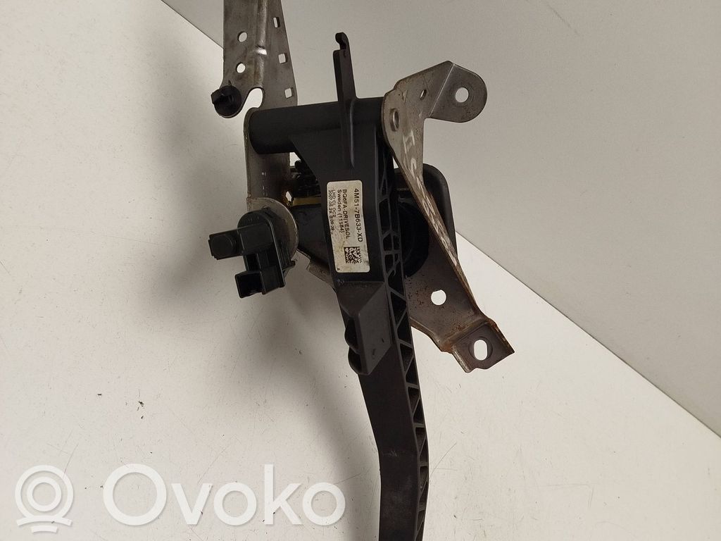 Ford Focus Clutch pedal 
