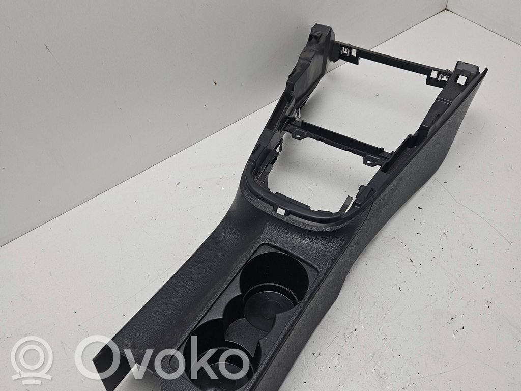 Centrinė konsolė   5K0863243C