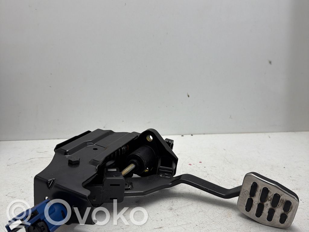 Audi TT Mk1 Pedał sprzęgła 