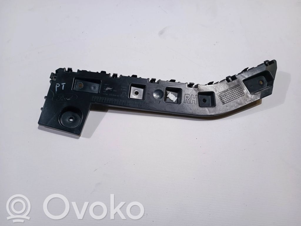 Ford Explorer VI Rear bumper mounting bracket 