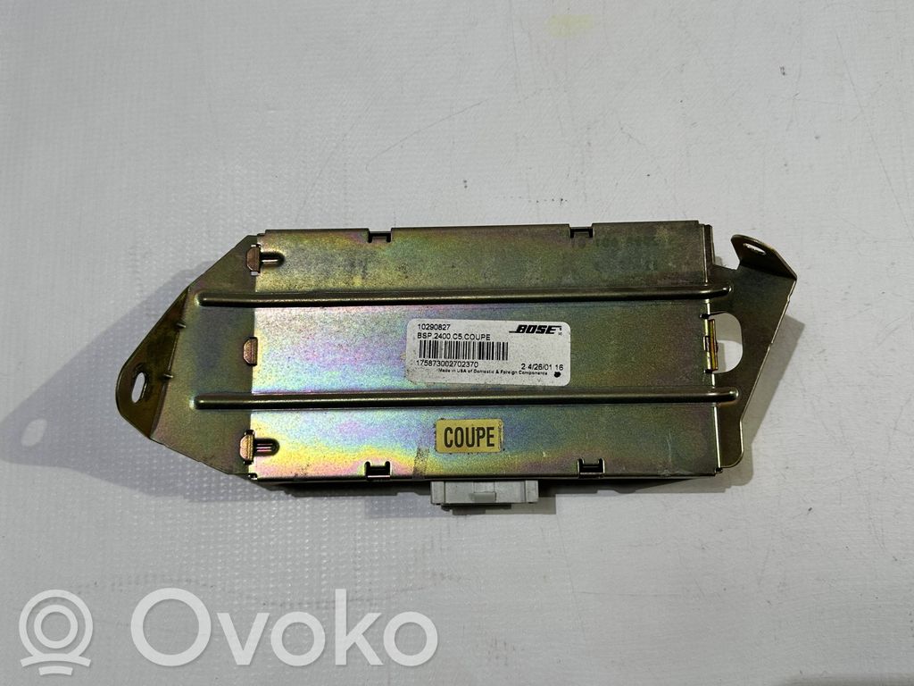 Chevrolet Corvette C5 Sound amplifier 