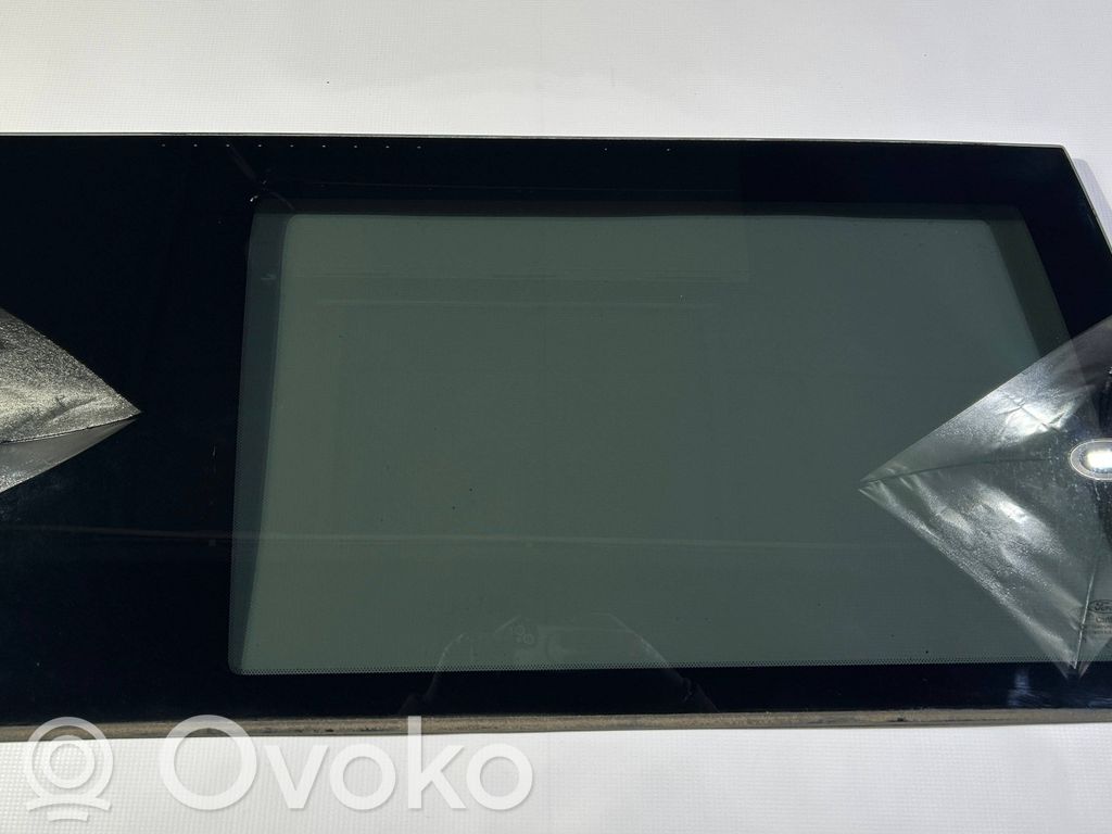 Vidrio lateral trasero   7328463