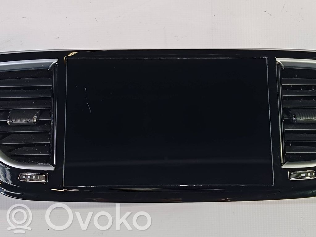 Chrysler Pacifica Verkleidung Radio / Navigation 