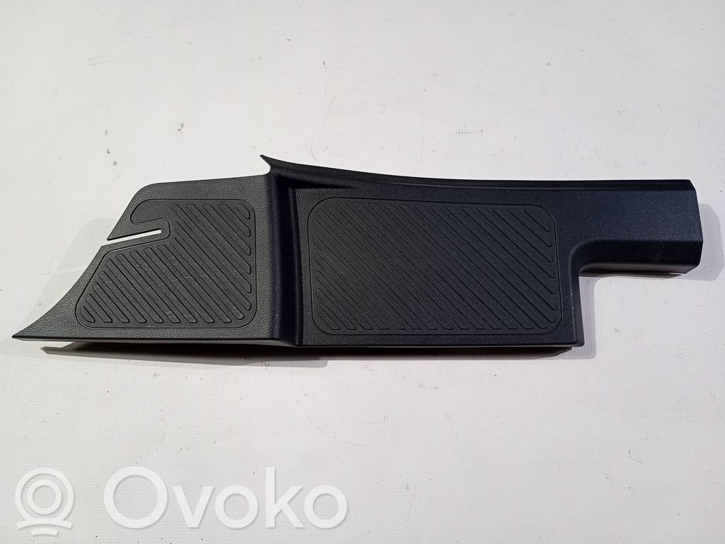 Ford Explorer VI Rear sill trim cover 