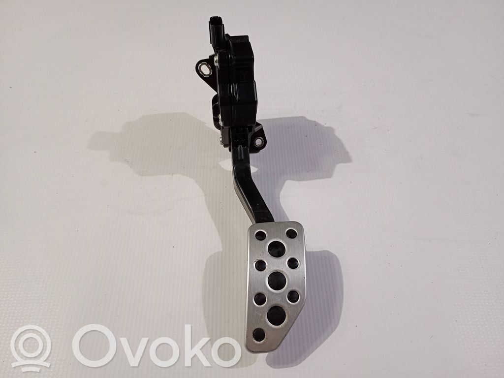 Subaru WRX VB II Akceleratoriaus pedalas 