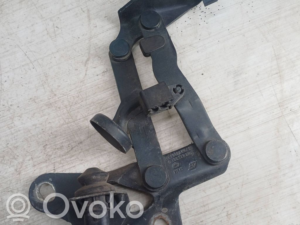 Zawiasy pokrywy / maski silnika   7M0823301G