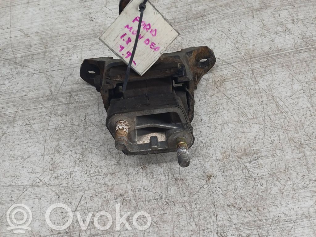 Ford Mondeo MK II Engine mount bracket 